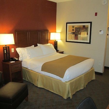 Holiday Inn Express & Suites Paducah West By Ihg Εξωτερικό φωτογραφία
